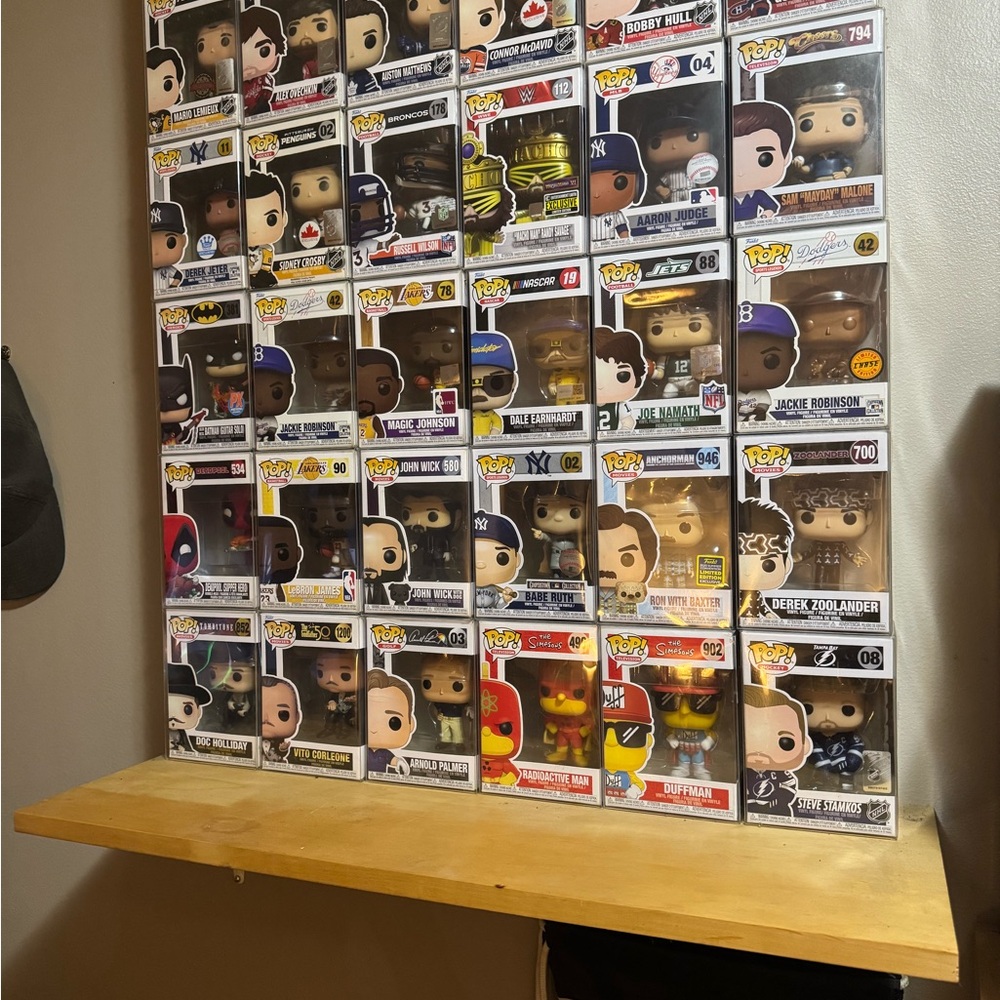 Pop Collectible Figures Display - Multicolor